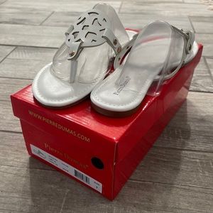 White Dumas size 7 sandals